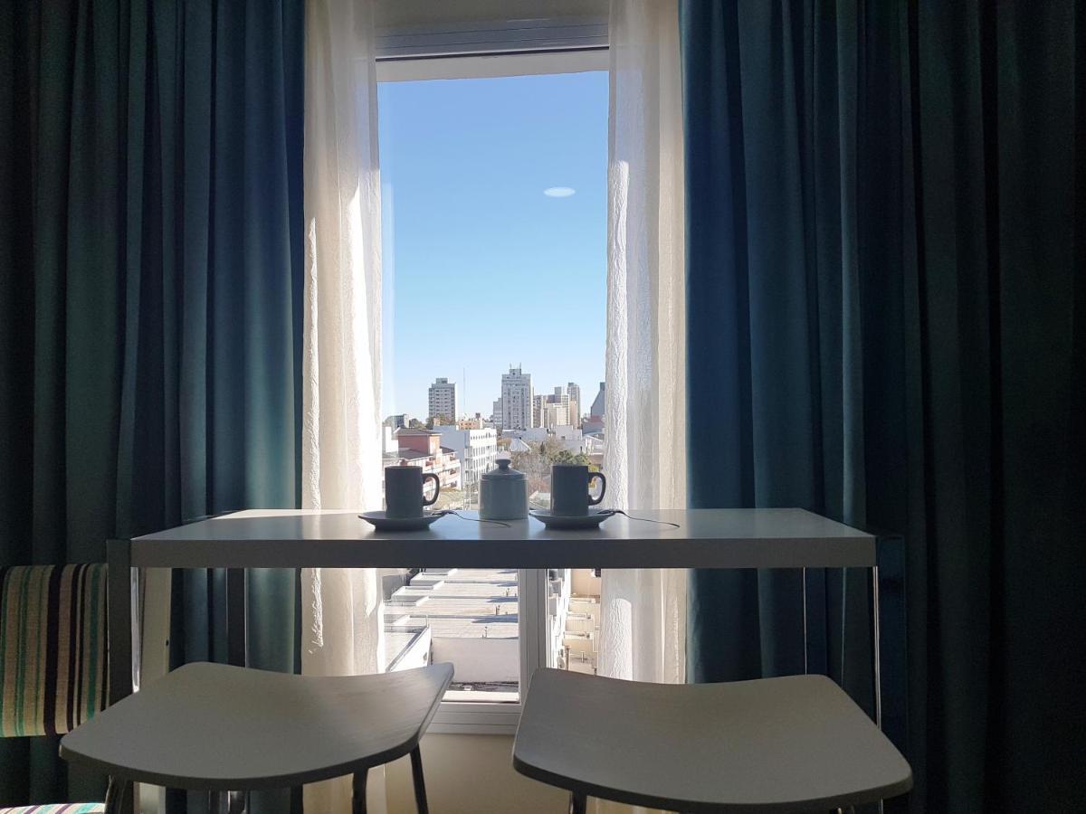 Illia 121 Apart Hotel Неукен Экстерьер фото