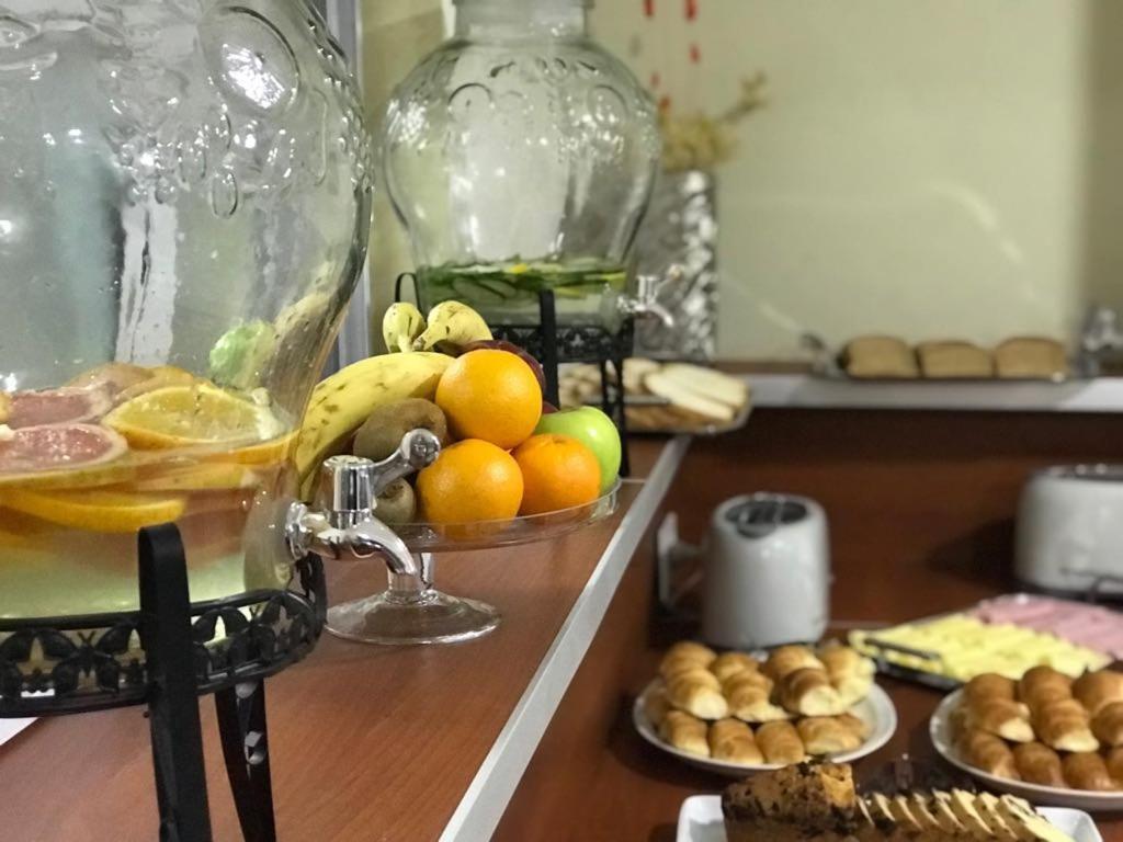 Illia 121 Apart Hotel Неукен Экстерьер фото