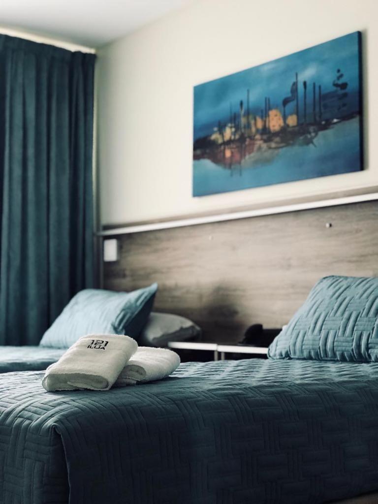 Illia 121 Apart Hotel Неукен Экстерьер фото
