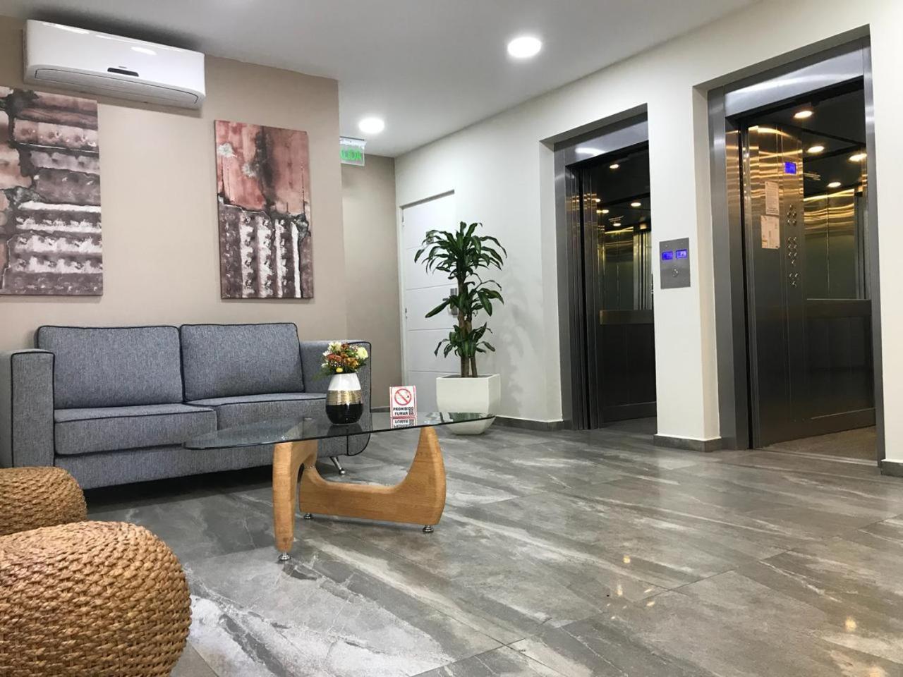 Illia 121 Apart Hotel Неукен Экстерьер фото