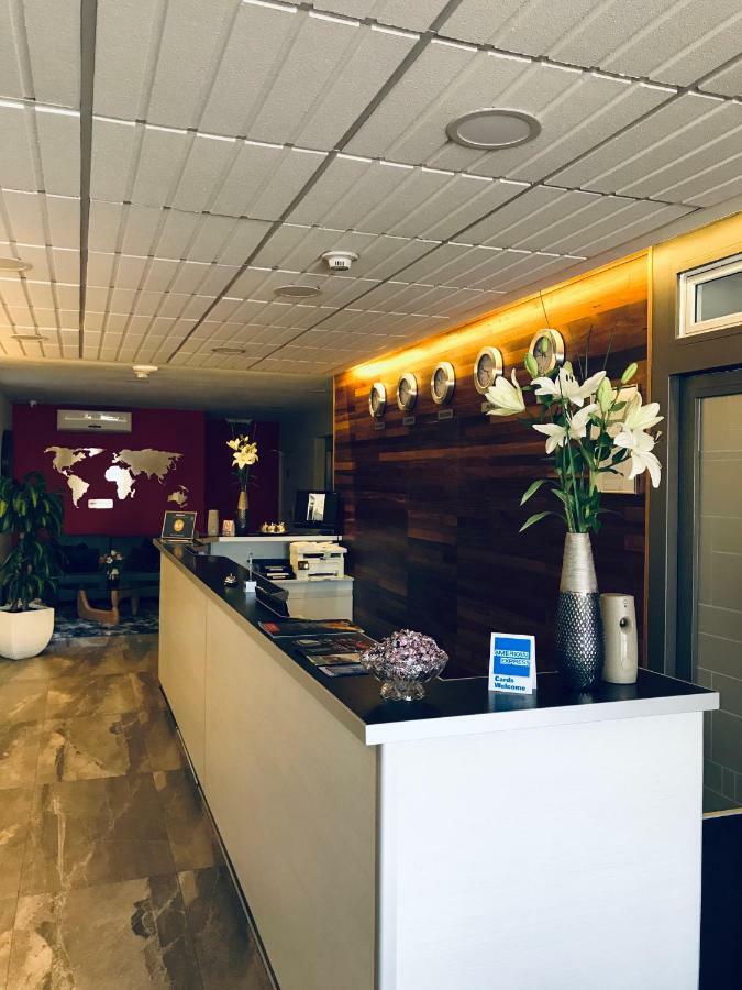 Illia 121 Apart Hotel Неукен Экстерьер фото